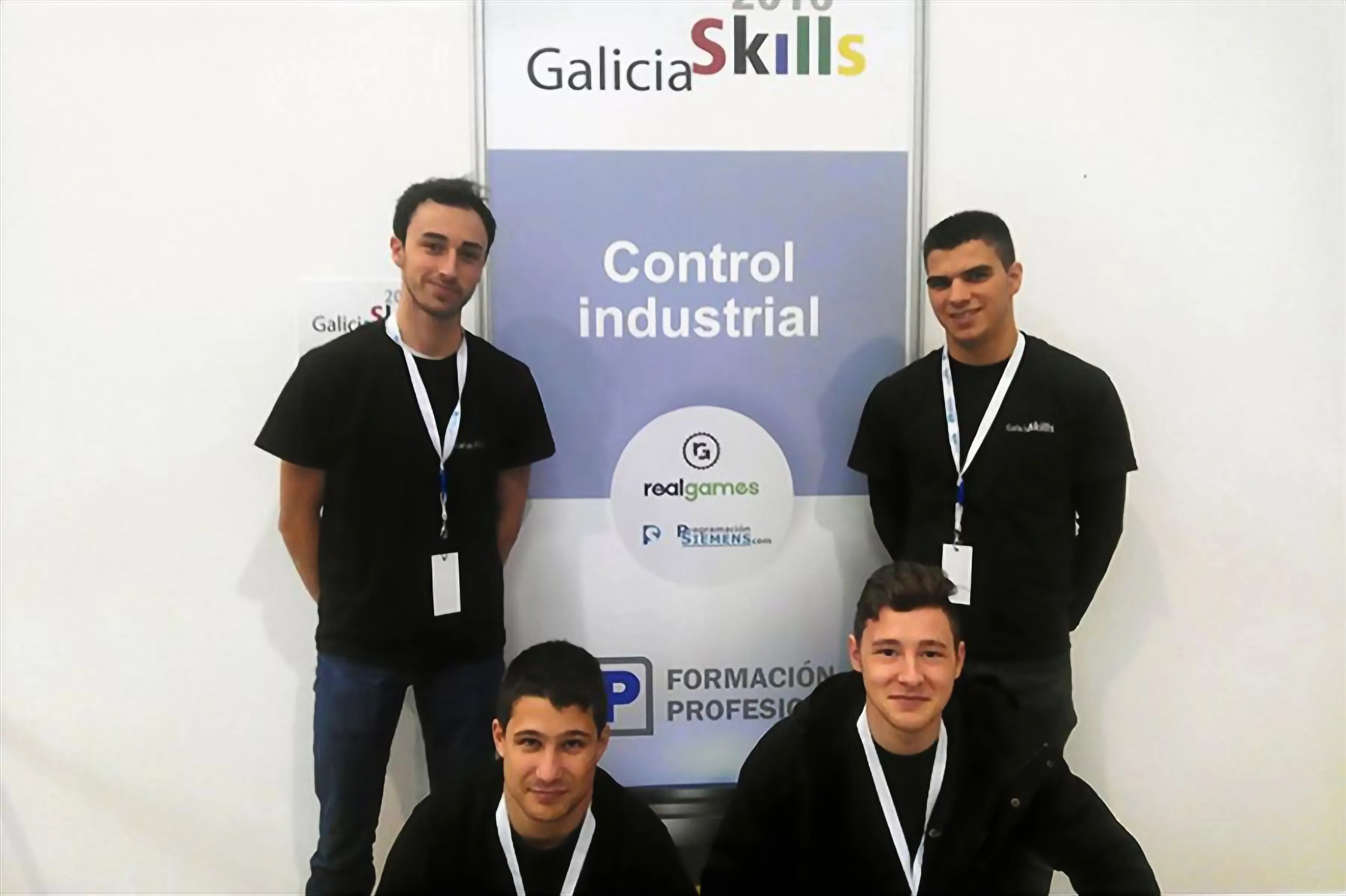 Students competing with Factory I/O at Galicia Skills 2016